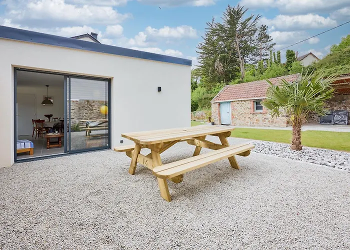 Holiday home Vicky - Proche Du Port De Carteret *