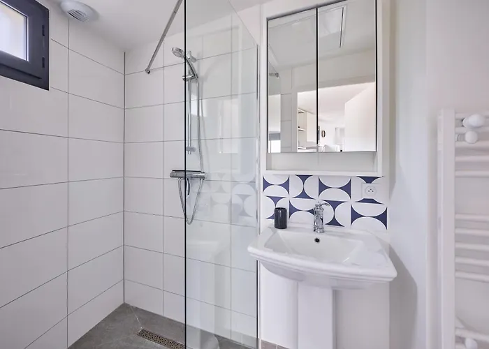 Vicky - Proche Du Port De Carteret * Barneville-Carteret